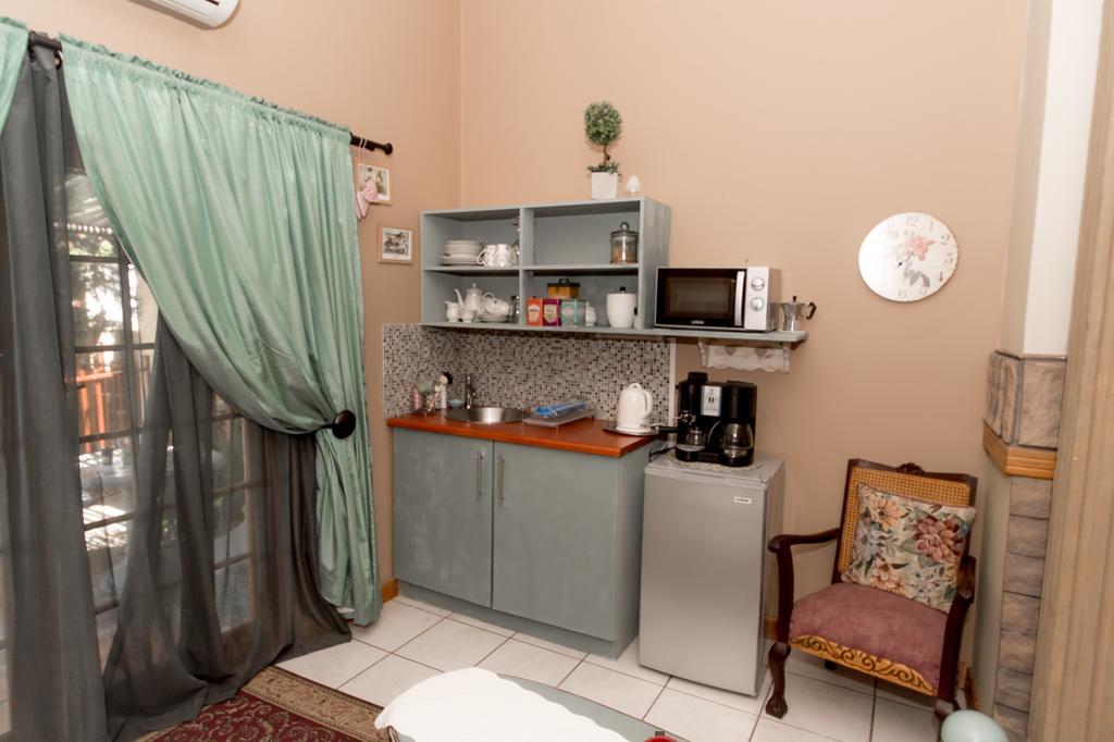 Tarentaalrand Guesthouse Upington Ngoại thất bức ảnh